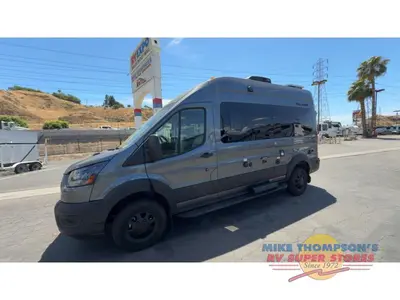 2026 Thor Motor Coach Palladium photo 3