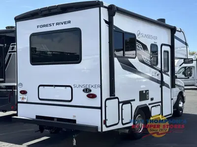 2026 Forest River RV Sunseeker LE photo 14