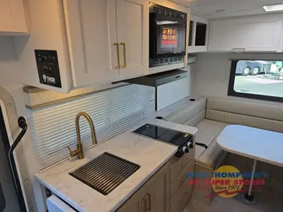 2026 Thor Motor Coach Chateau photo 25