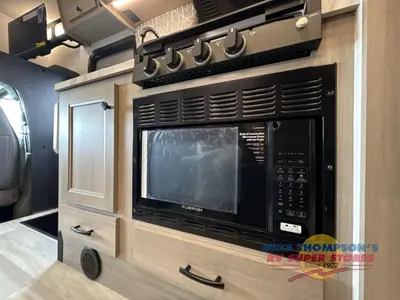 2026 Forest River RV Sunseeker LE photo 28