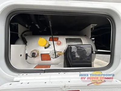 2026 Thor Motor Coach Chateau photo 38