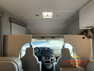 2026 Thor Motor Coach Chateau photo 20