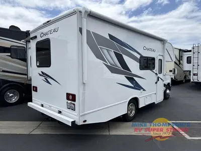 2025 Thor Motor Coach Chateau ESpec Essential photo 4