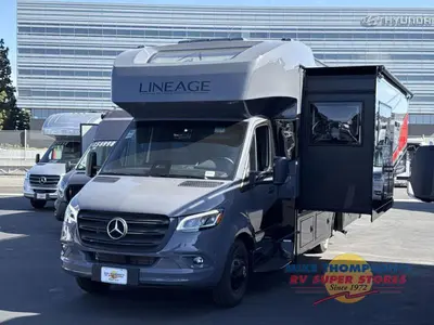2026 Grand Design Lineage Series M photo 11