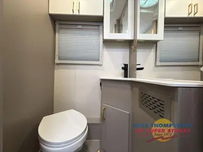 2027 Winnebago Navion photo 35