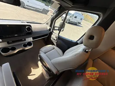2023 Thor Motor Coach Delano Sprinter photo 18