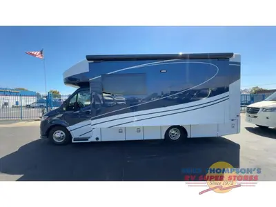 2026 Newmar Freedom Aire photo 5