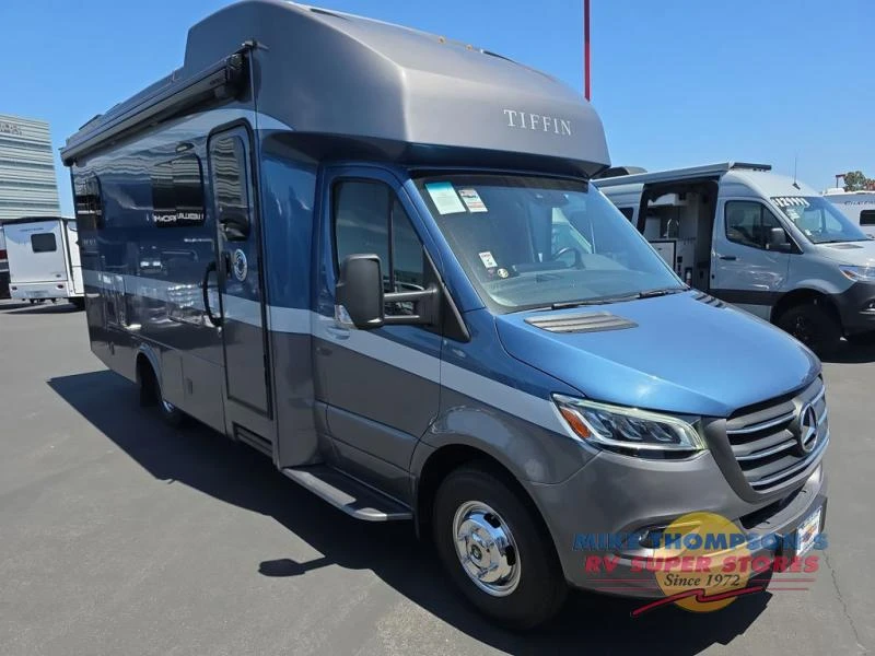 2021 Tiffin Motorhomes Wayfarer exterior