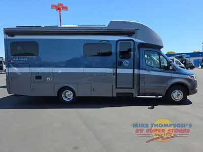 2021 Tiffin Motorhomes Wayfarer photo 16