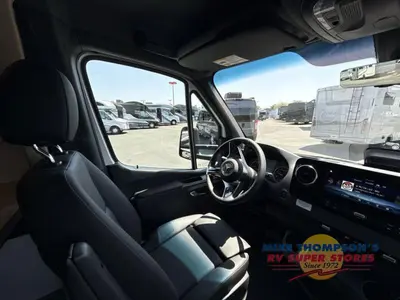 2027 Winnebago EKKO Sprinter photo 18