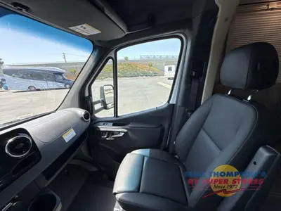 2027 Winnebago EKKO Sprinter photo 19