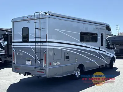2022 Winnebago View photo 15