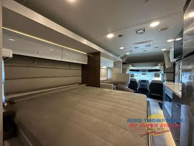 2022 Winnebago View photo 35