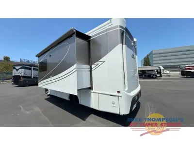2026 Newmar Freedom Aire photo 6