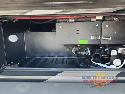 2021 Thor Motor Coach Omni photo 47