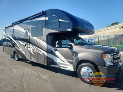 Used 2021 Thor Motor Coach Omni BH35