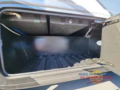 2021 Thor Motor Coach Omni photo 44