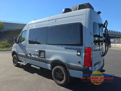 2025 Thor Motor Coach Sanctuary photo 13