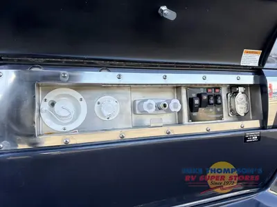 2027 Grech RV Strada-ion AWD photo 34