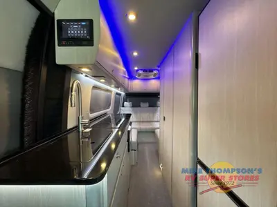 2027 Grech RV Strada-ion AWD photo 21