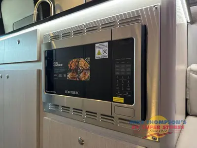 2027 Grech RV Strada-ion AWD photo 22