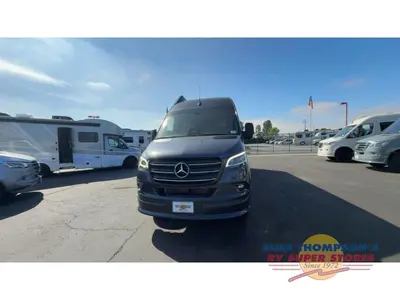 2027 Grech RV Strada-ion AWD photo 3