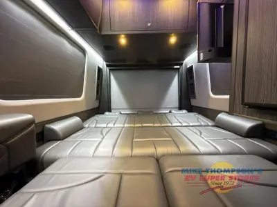 2027 Grech RV Strada-ion AWD photo 30
