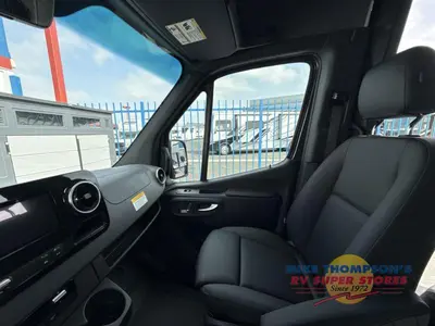 2026 Thor Motor Coach Sanctuary photo 20