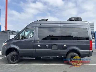 2026 Thor Motor Coach Sanctuary photo 12