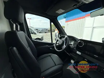 2026 Thor Motor Coach Sanctuary photo 19