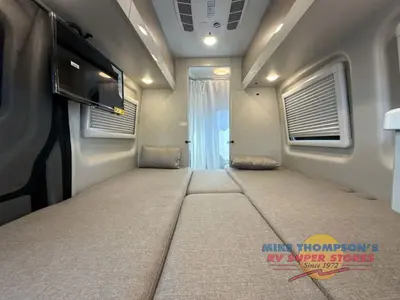 2026 Thor Motor Coach Sanctuary photo 27