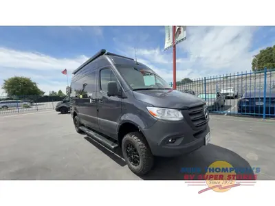 2026 Thor Motor Coach Sanctuary photo 2