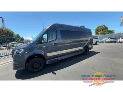 2027 Grech RV Terreno-ion AWD photo 4