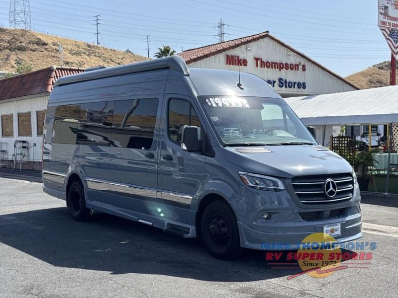 2025 Grech RV Strada-ion exterior