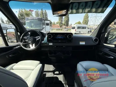 2025 Grech RV Strada-ion photo 18