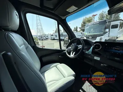 2025 Grech RV Strada-ion photo 19