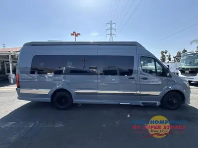 2025 Grech RV Strada-ion photo 16