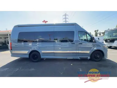 2025 Grech RV Strada-ion photo 9