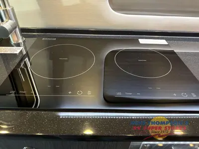 2025 Grech RV Strada-ion photo 24