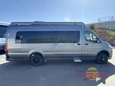 2026 Tiffin Motorhomes GT2 photo 16