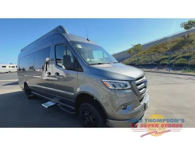 2026 Tiffin Motorhomes GT2 photo 2
