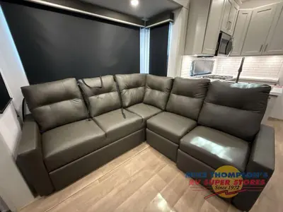 2026 Grand Design Influence photo 22