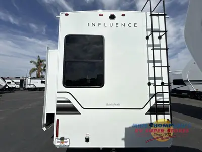2026 Grand Design Influence photo 14
