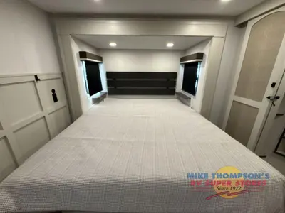2026 Grand Design Influence photo 36