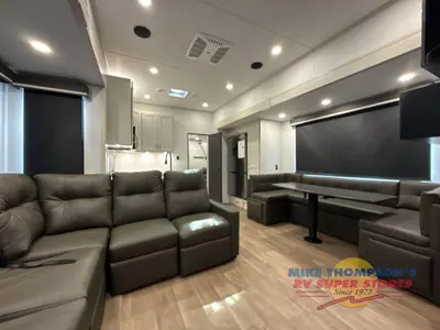 2026 Grand Design Influence photo 18