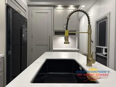 2026 Brinkley Model Z photo 32