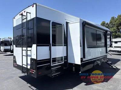 2026 Brinkley Model Z photo 14
