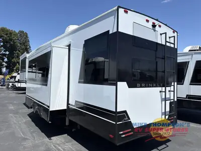 2026 Brinkley Model Z photo 12