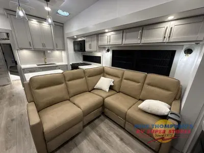 2026 Brinkley Model Z photo 19