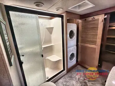 2018 Heartland Landmark 365 photo 39